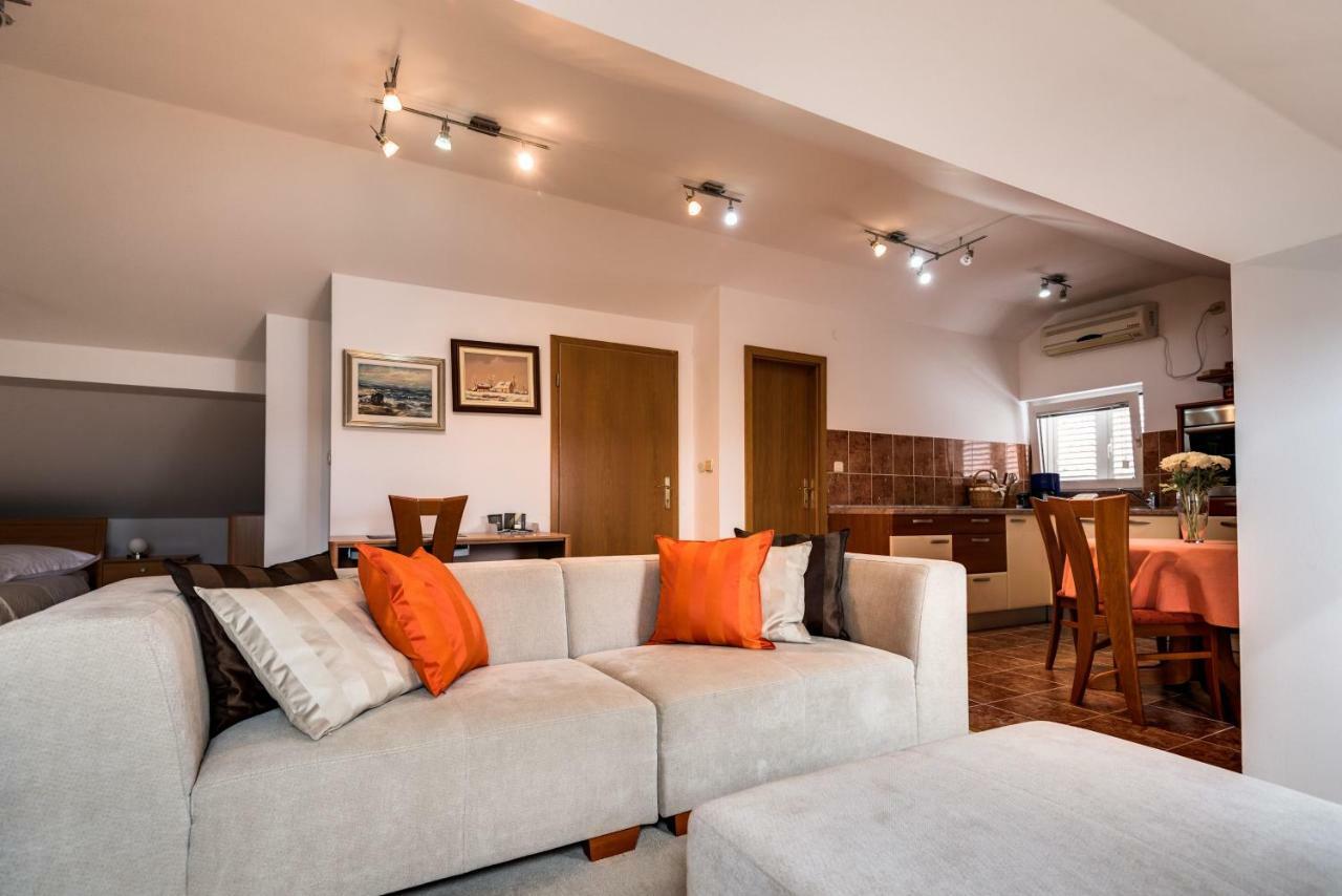 Ferienwohnung Studio Maslina Šibenik Exterior foto